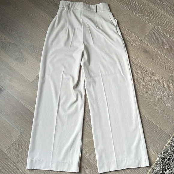 Misguided Wide Leg Pants in Cream